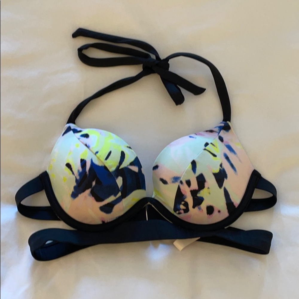 Bathing suit top